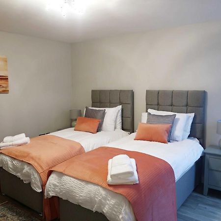 3 The Mews Montpellier Villa Cheltenham Dış mekan fotoğraf