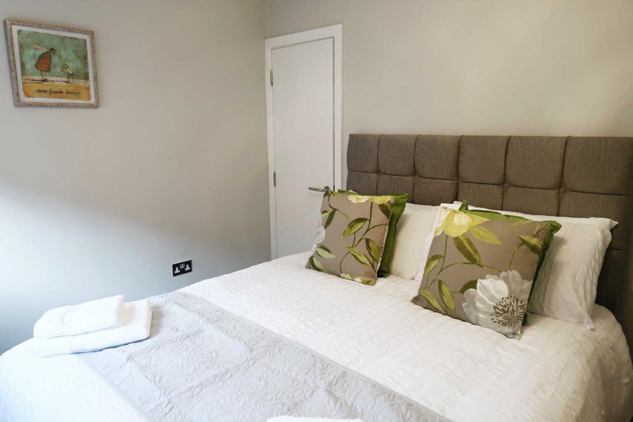 3 The Mews Montpellier Villa Cheltenham Dış mekan fotoğraf